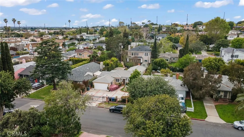 3569 Kelton Avenue, Los Angeles, California 90034 home-pic-37